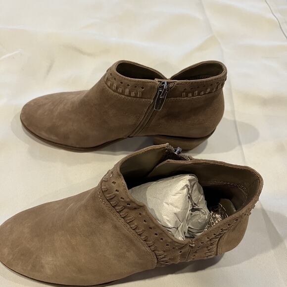 Vince Camuto Booties Womens Size 6W Tuscan Taupe Suede Parrla Cutout Ankle Boots - Picture 9 of 13